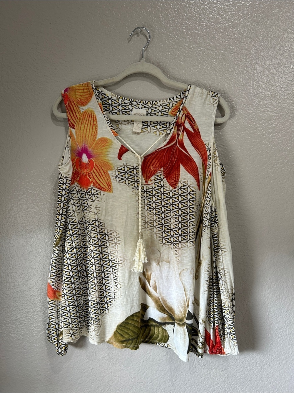 Chico's Women’s Cream Floral Sleeveless Tank Orange Accents Sz 2(L) Boho Summer
